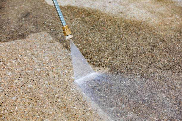 Best Sign and Awning Cleaning  in Seadrift, TX